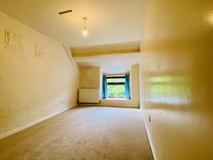 Bedroom- click for photo gallery